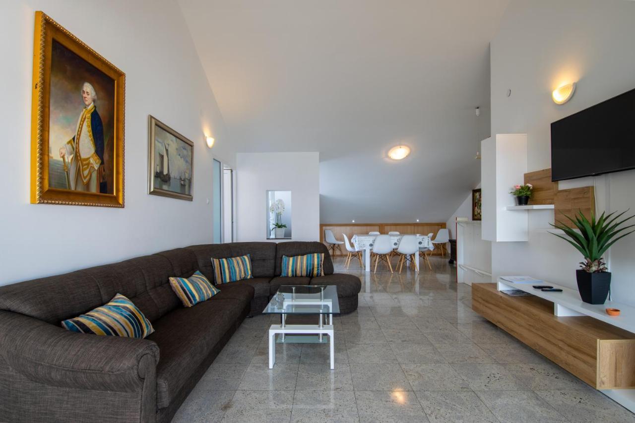 بيتينا Apartments Lantina المظهر الخارجي الصورة